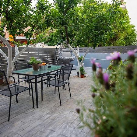 Lemon Garden Stylish Private Apartment Каламата Экстерьер фото