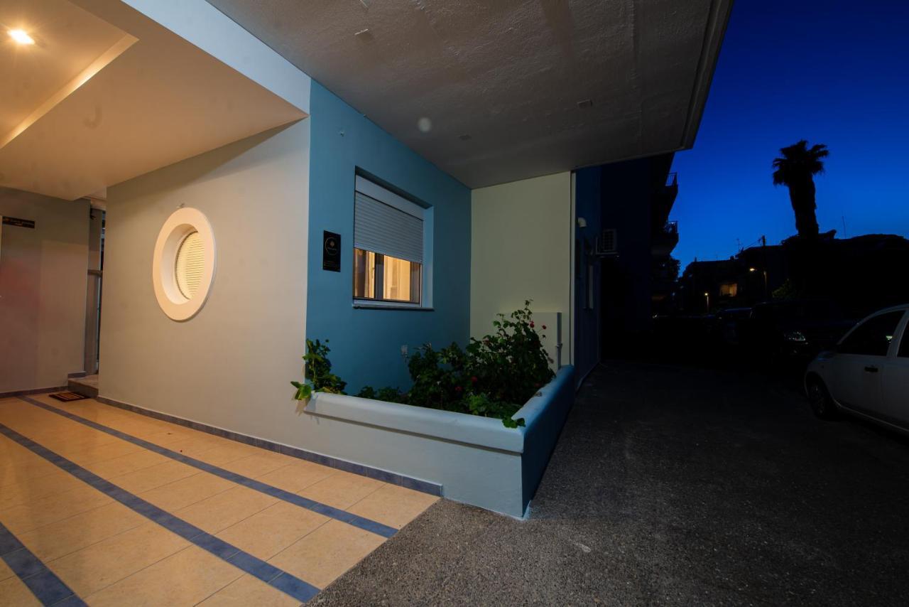 Lemon Garden Stylish Private Apartment Каламата Экстерьер фото